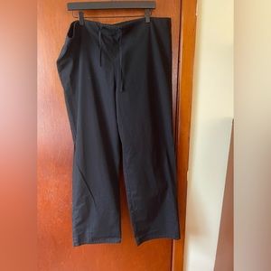 Adar black scrub pants